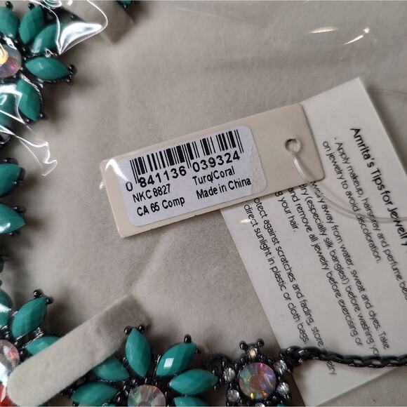 Amrita Singh ANNIE Turquoise & Coral Daisy Necklace - Picture 3 of 9